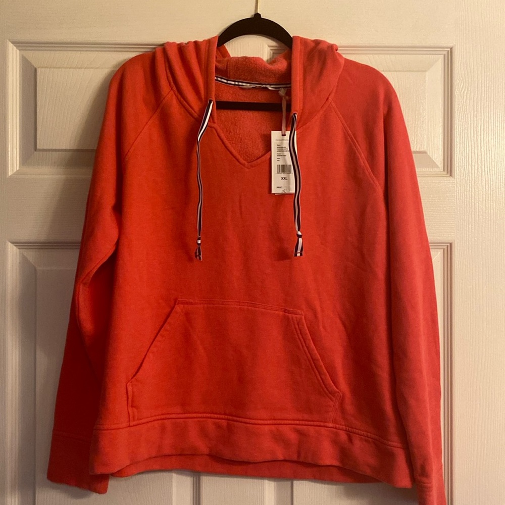 Vineyard Vines BNWT hoodie